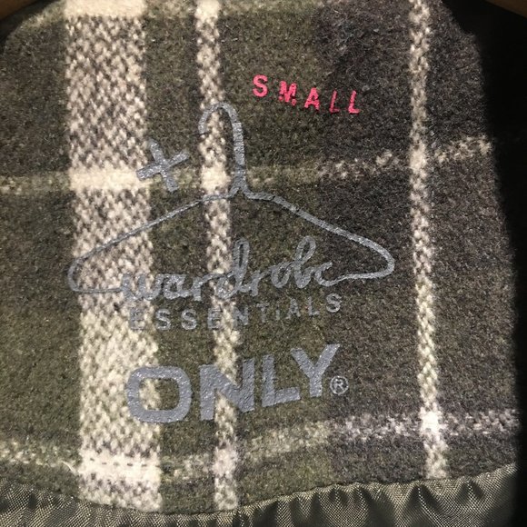 Green plaid Wool coat - Picture 3 of 3